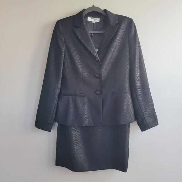 Vintage 90s black faux snakeskin skirt suit set long sleeved goth professional - Picture 1 of 16